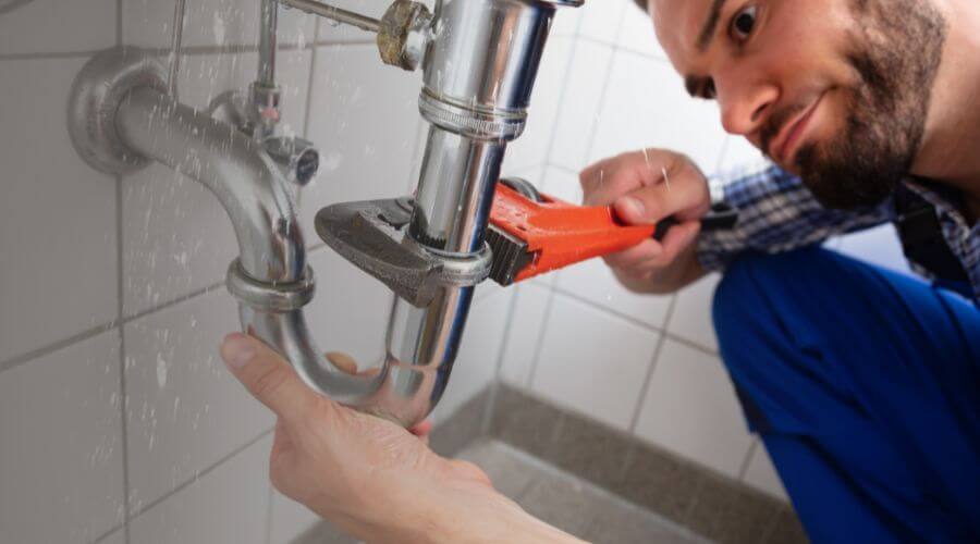Professional same day plumber services in Munday, WV